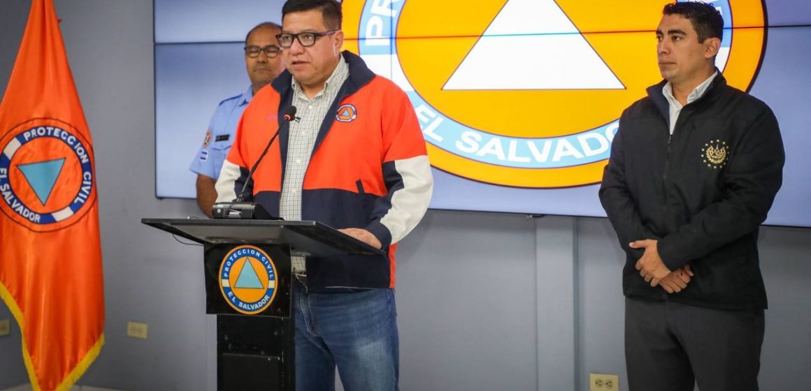 Protección Civil de El Salvador informa sobre las acciones tomadas durante las fuertes luvias de ayer