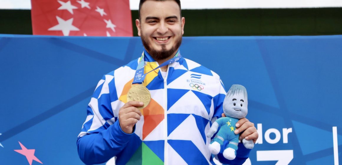 Israel Gutiérrez gana primer medalla de oro para El Salvador en Juegos San Salvador 2023