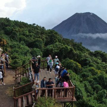 El turismo trabaja como eje fundamental en la economía de El Salvador