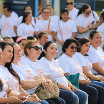 Juramentan alrededor de 300 asesores y consejeros de lactancia materna en El Salvador