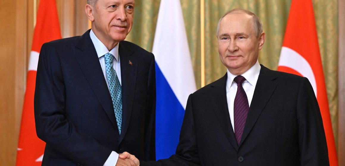 Presidente de Rusia y Turquía se reúnen para dialogar sobre el acuerdo del grano ucraniano