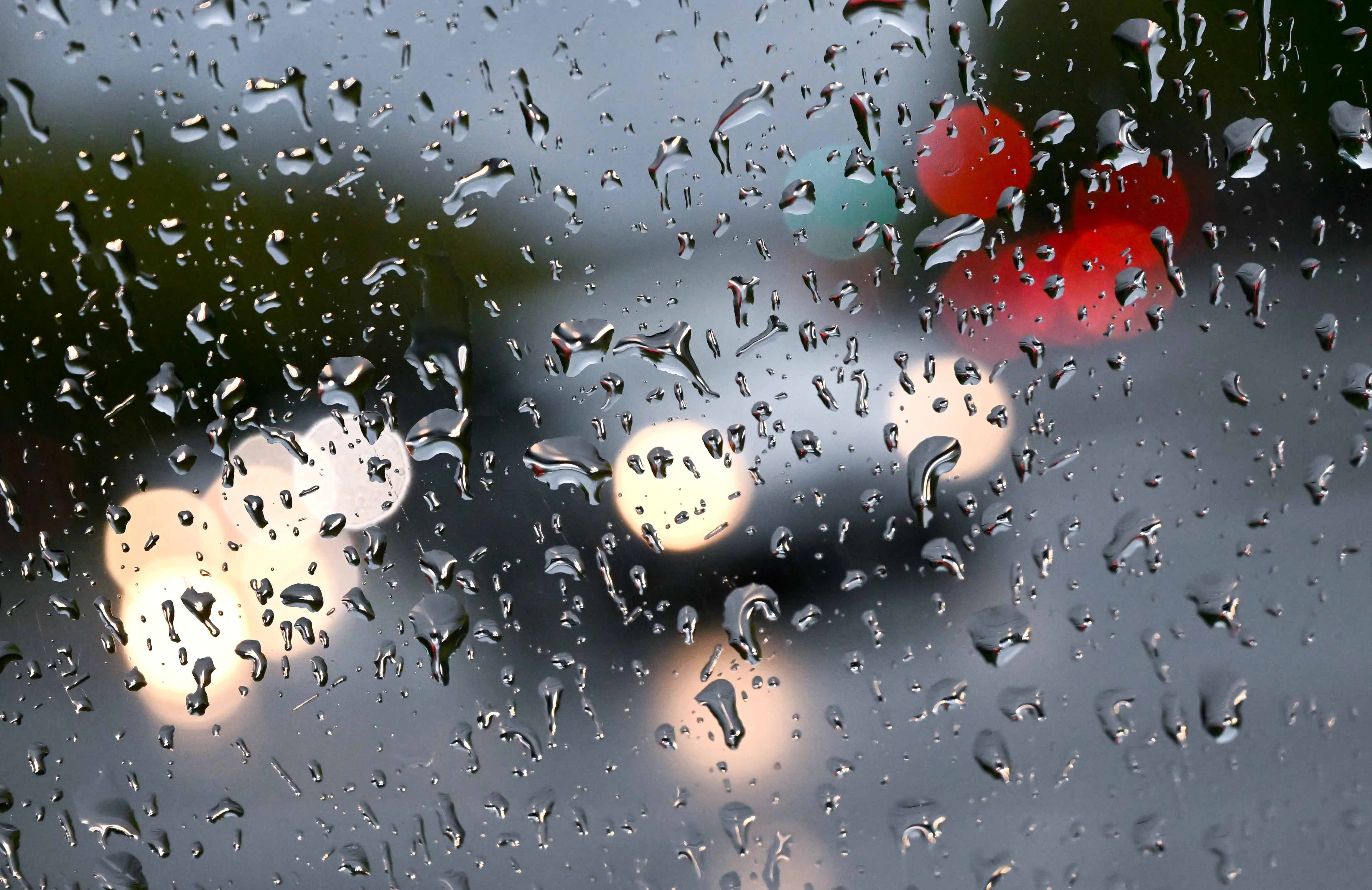 Este jueves se mantendrán lluvias en distintas zonas del país