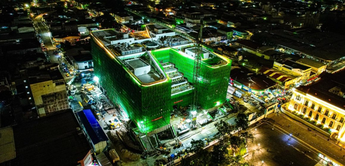 La Plaza Barrios se iluminará con un show de drones en la inauguración del BINAES