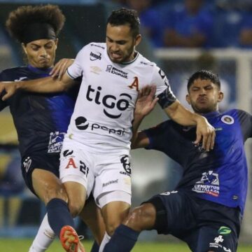 FAS y Alianza entran en escena en las semifinales del Clausura