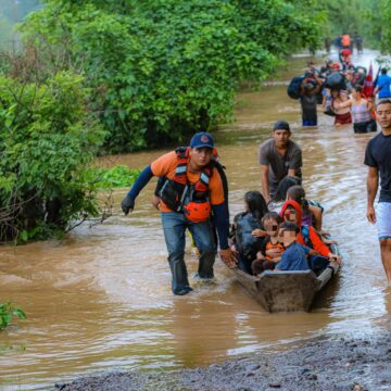 El CAF donará 250,000 a El Salvador para ayuda humanitaria y reconstrucción de infraestructura