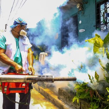 Gripe, dengue y diarrea repuntan última semana en El Salvador afirma infectólogo Ernesto Navarro