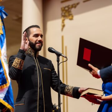 Bukele asume su segundo mandato presidencial en el corazón del Centro Histórico