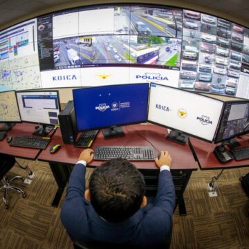 Modernizan Centro de Control de Vigilancia de la PNC