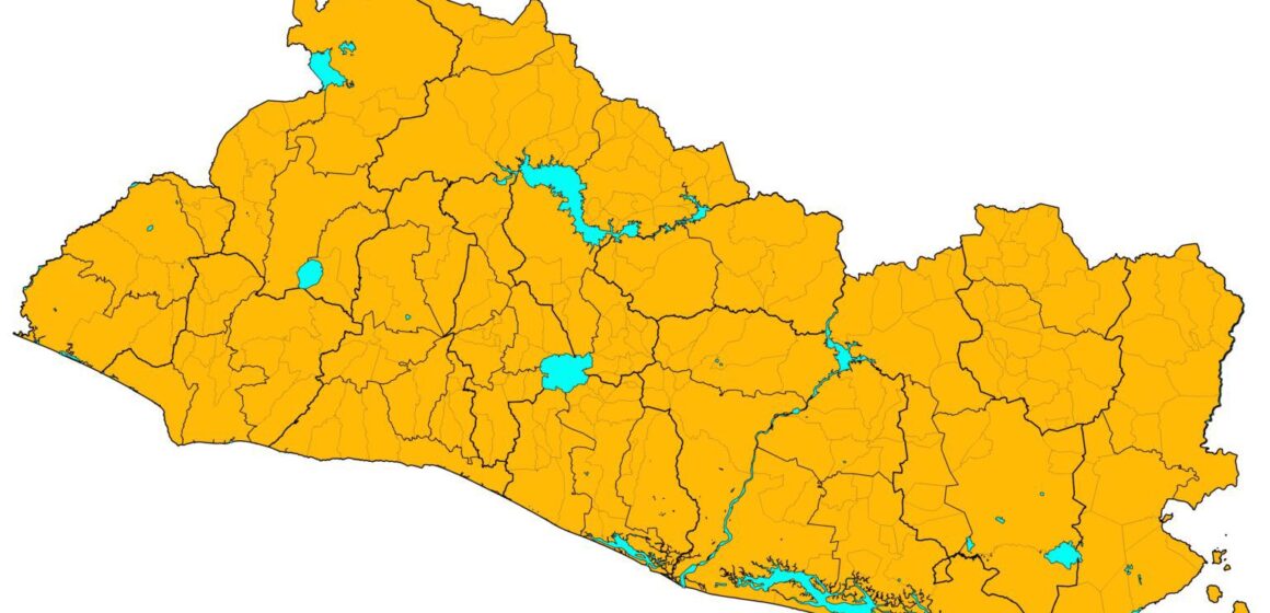 Protección Civil baja a alerta naranja en todo el país y se pueden reanudar las clases