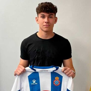 El Espanyol de Barcelona ficha a un salvadoreño para su cantera