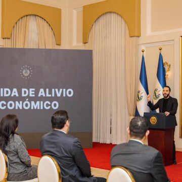 El Gobierno asumirá el costo de servicios básicos para 1.8 millones de hogares en enero