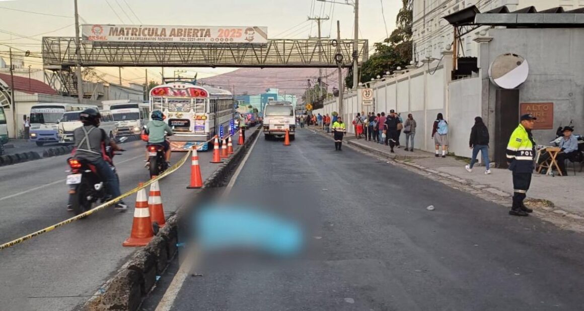 Mujer muere tras ser atropellada en la avenida Peralta