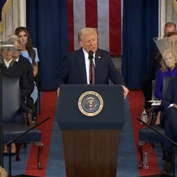 Los decretos que firmará Donald Trump en su primer día como presidente de EE. UU.