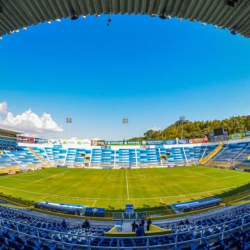 ¿Vas al Cuscatlán hoy? Ojo con lo que no podrás ingresar al estadio