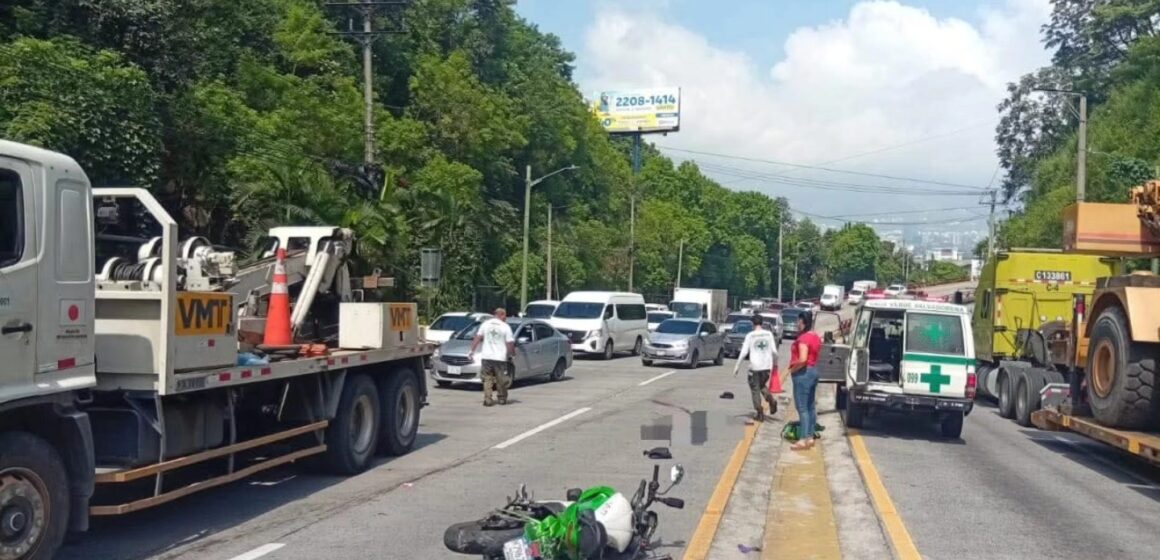 Fallece gestor de tránsito del VMT en accidente en carretera a Comalapa