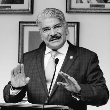 De negociador con pandillas a preso: la caída y deportación de Norman Quijano