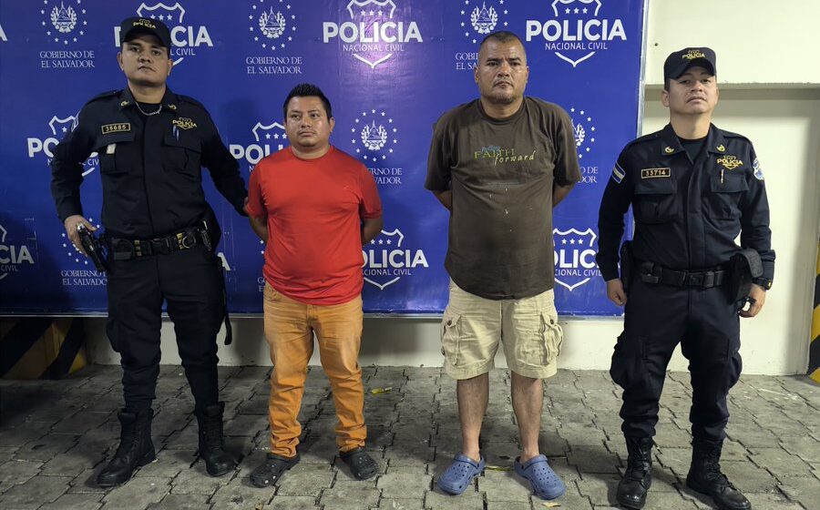 Dos hombres capturados por golpear a agente del CAM en San Salvador