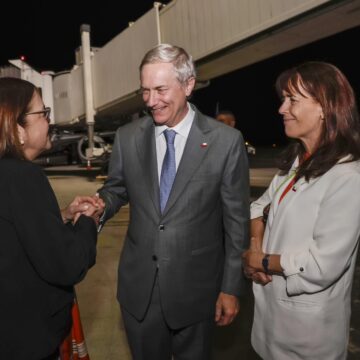 Presidente electo de Chile realiza visita oficial a El Salvador para fortalecer relaciones bilaterales