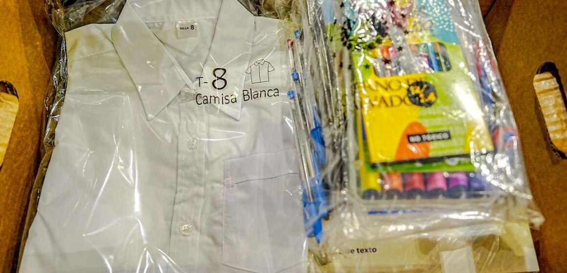 Educación apuesta por calidad internacional con kits escolares y tecnología