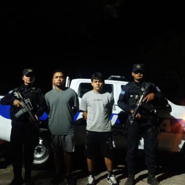 Capturan a dos hombres por homicidio con móvil pasional en San Vicente