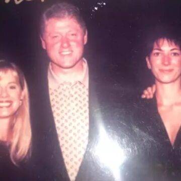 Bill Clinton se desvincula de los delitos sexuales cometidos por Epstein