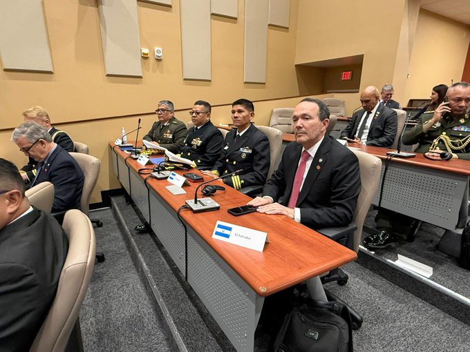 El Salvador participa en conferencia regional contra cárteles en EE. UU.