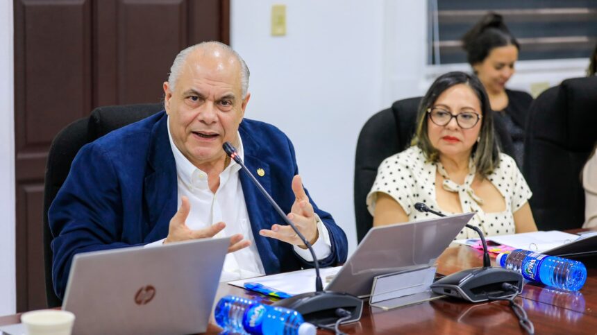 Impulsan reforma a ley para fortalecer a las micro y pequeñas empresas