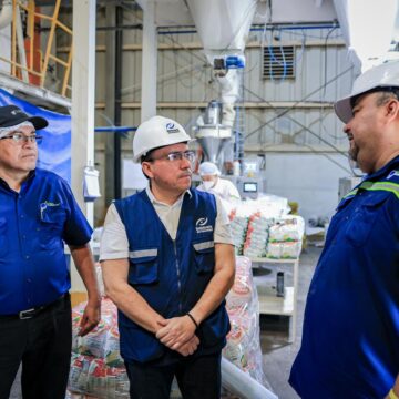 Defensoría del Consumidor investiga alza irregular en el precio del maíz