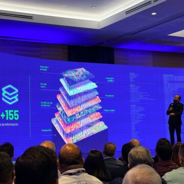 Presentan NIX, plataforma digital para modernizar la gestión urbana en el AMSS